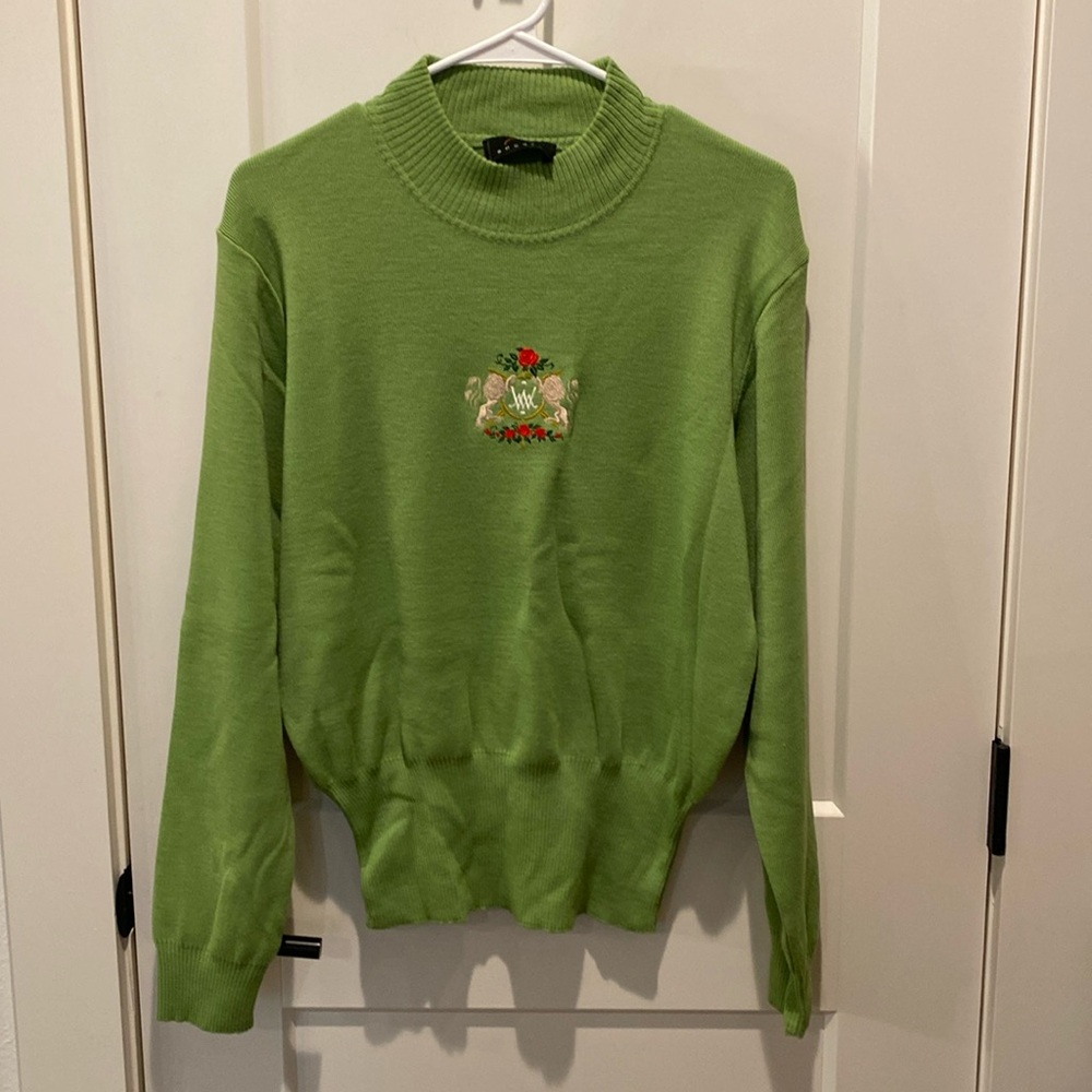 Bogner Vintage Ladies Green Sweater w/Two Lions .‎  Wool/Acrylic Blend.  Large